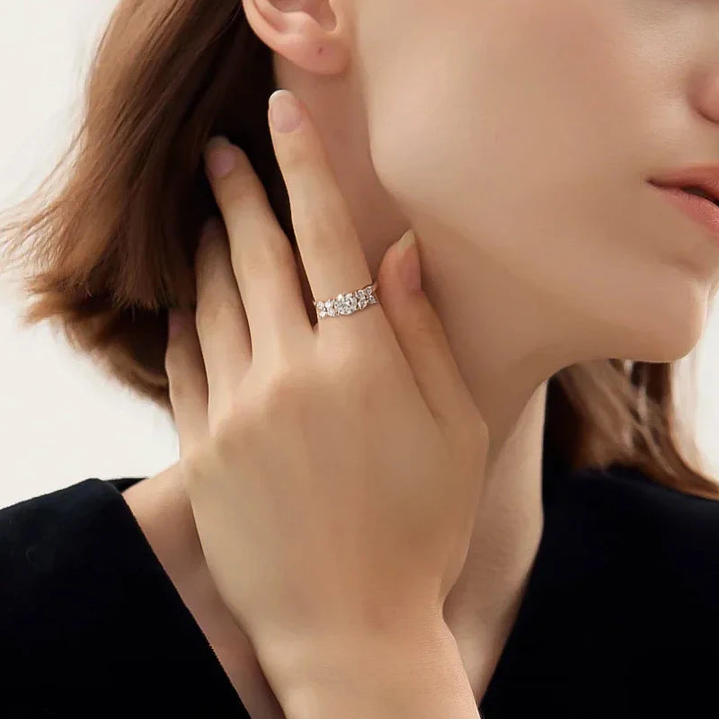 טבעת מואסנייט ליטוש אובלי