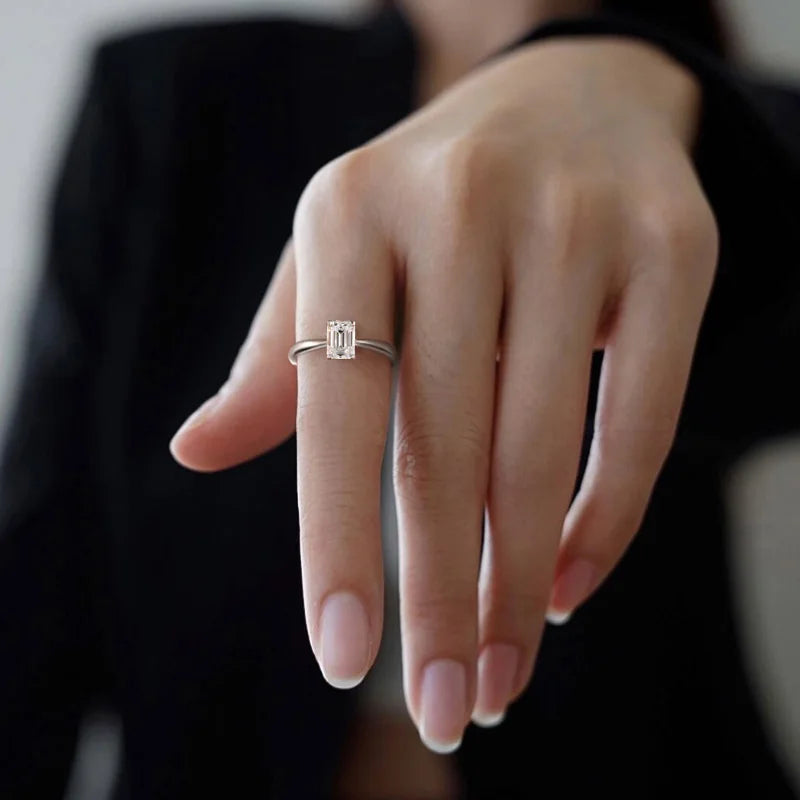 טבעת מואסנייט ליטוש אמרלד