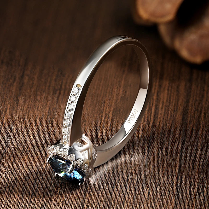 טבעת אמרלד Blue Moissanite